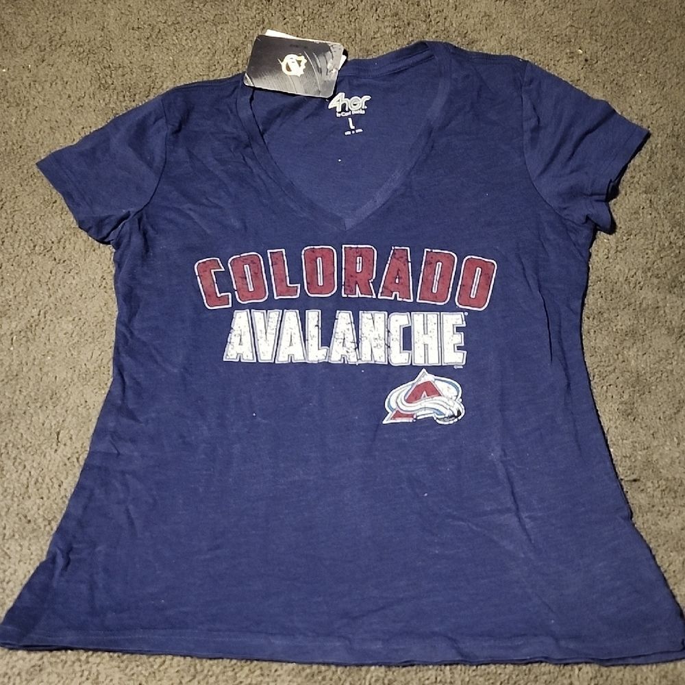 NHL Colorado Avalanche Women's Large V-Neck T-Shirt - New